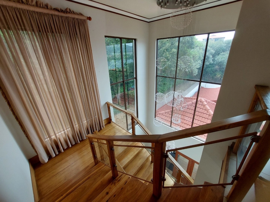6 Bedroom Property for Sale in Birdwood Estate North West